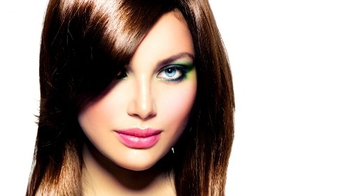 با ماكیاژەكەت لە رەنگی پێستت بێت